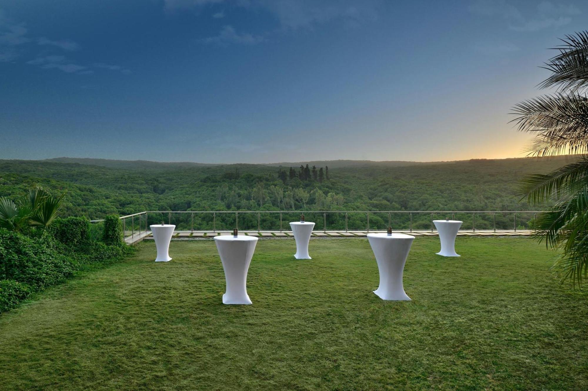 Courtyard By Marriott Mahabaleshwar Otel Dış mekan fotoğraf